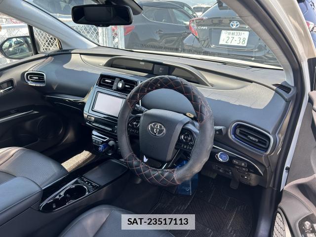Toyota PRIUS 2019-09 7819413-2