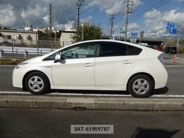 Toyota PRIUS 2010-03 7819660-3