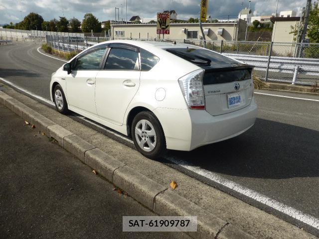 Toyota PRIUS 2010-03 7819660-4