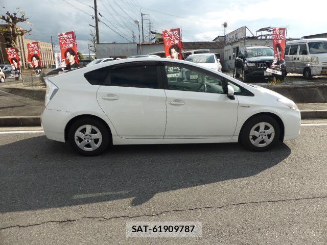 Toyota PRIUS 2010-03 7819660-6