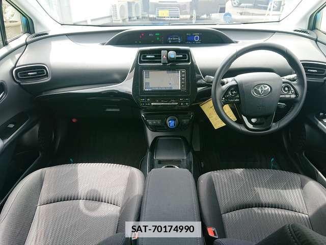 Toyota PRIUS 2020-01 7819924-4