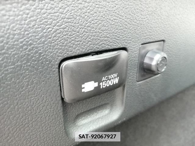 Toyota PRIUS 2021-03 7819964-12