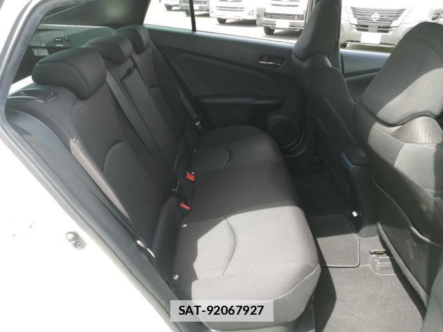 Toyota PRIUS 2021-03 7819964-14