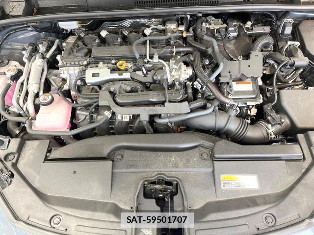 Toyota PRIUS 2023-07 7820558-17