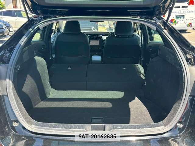 Toyota PRIUS 2020-06 7820628-11
