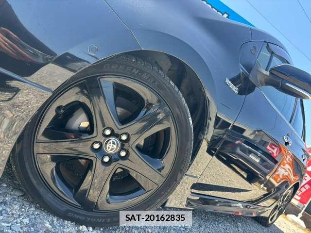 Toyota PRIUS 2020-06 7820628-19