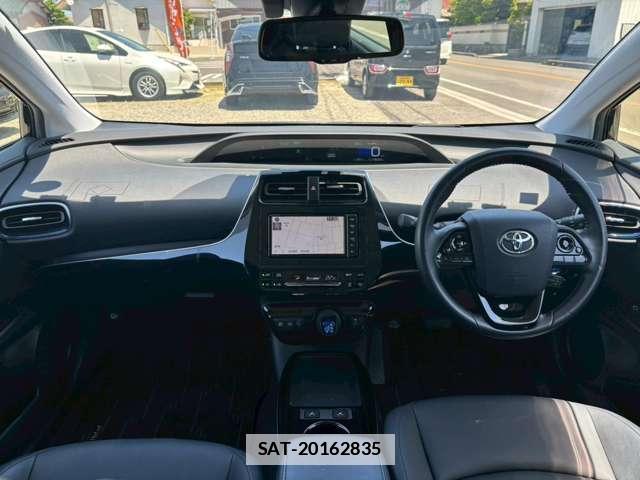 Toyota PRIUS 2020-06 7820628-2