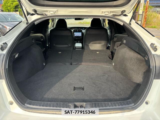 Toyota PRIUS 2020-09 7820634-11