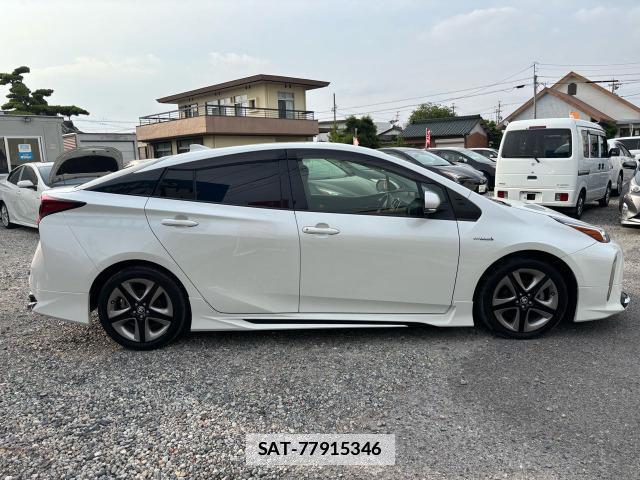 Toyota PRIUS 2020-09 7820634-14