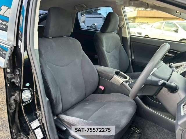 Toyota PRIUS 2013-05 7820639-8