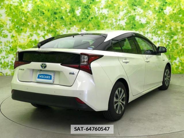 Toyota PRIUS 2020-07 7821043-2