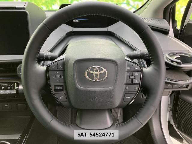 Toyota PRIUS 2024-03 7821598-14