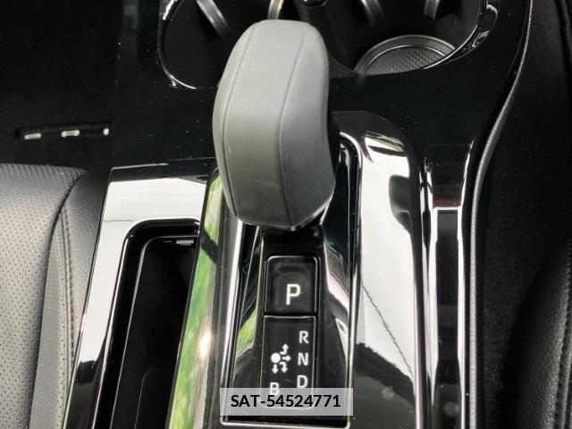 Toyota PRIUS 2024-03 7821598-17