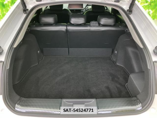 Toyota PRIUS 2024-03 7821598-7