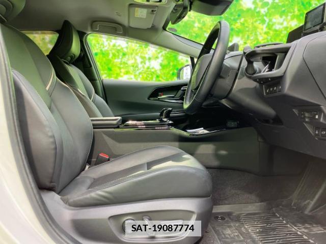 Toyota PRIUS 2023-08 7821639-3