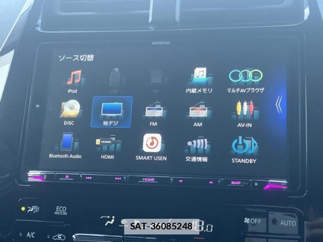 Toyota PRIUS 2021-05 7821689-9