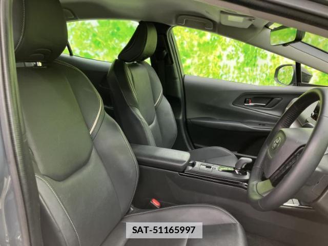 Toyota PRIUS 2023-03 7821950-3