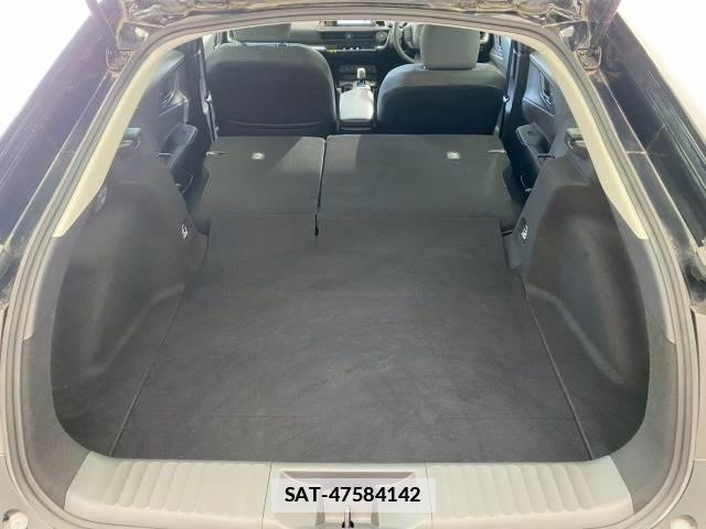 Toyota PRIUS 2024-08 7822732-12