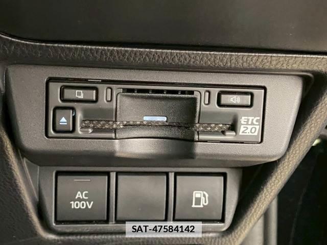 Toyota PRIUS 2024-08 7822732-8