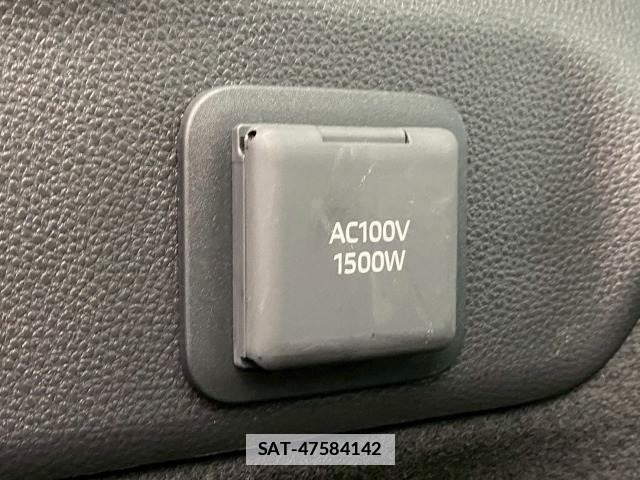 Toyota PRIUS 2024-08 7822732-9