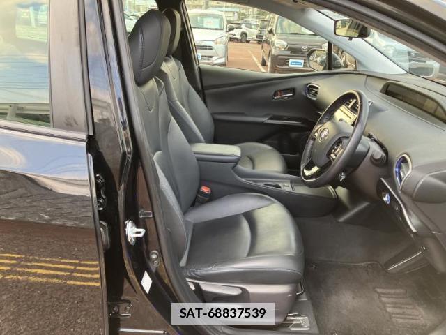 Toyota PRIUS 2021-01 7822738-3