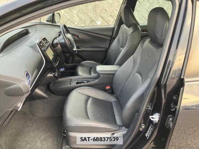 Toyota PRIUS 2021-01 7822738-5