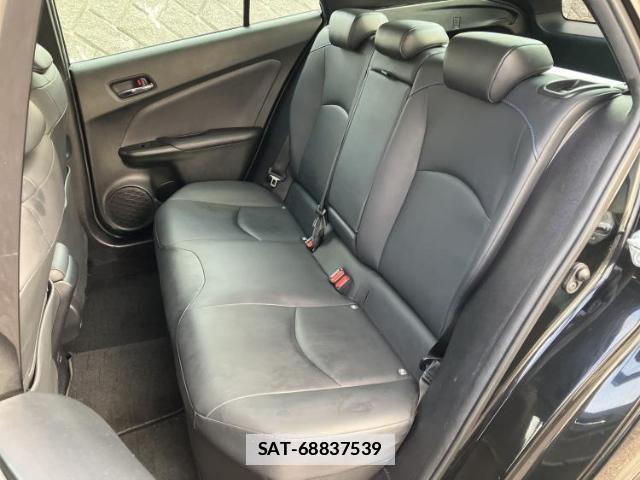 Toyota PRIUS 2021-01 7822738-6