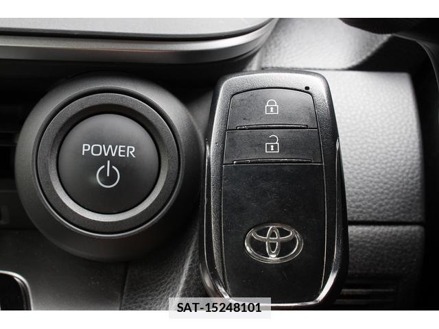 Toyota PRIUS 2023-03 7822931-19