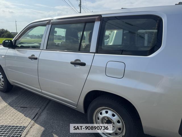 Toyota PROBOX 2016-06 7811951-4