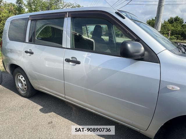 Toyota PROBOX 2016-06 7811951-5