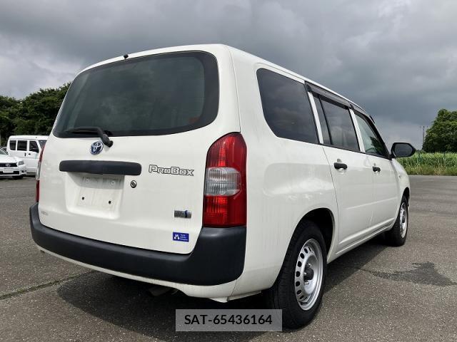 Toyota PROBOX 2021-06 7812360-1