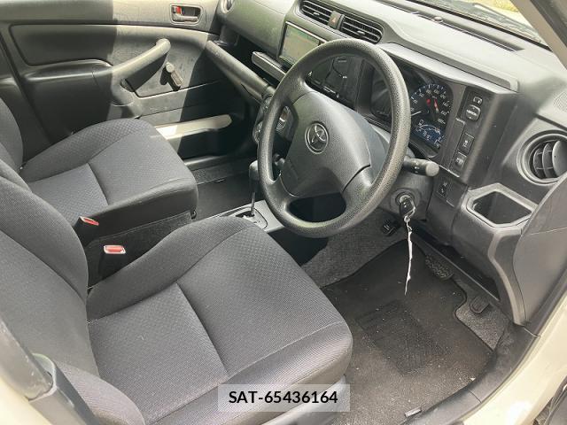 Toyota PROBOX 2021-06 7812360-4