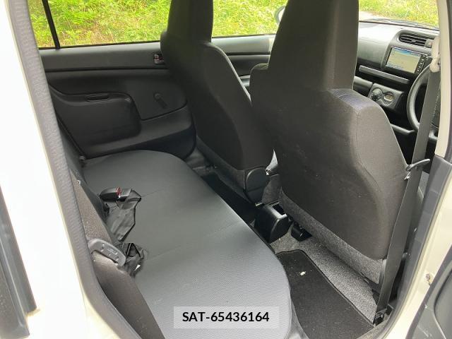 Toyota PROBOX 2021-06 7812360-5