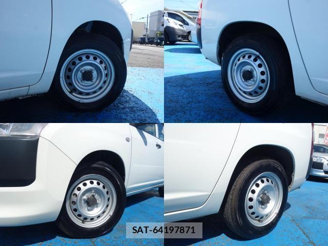 Toyota PROBOX 2019-09 7813129-8