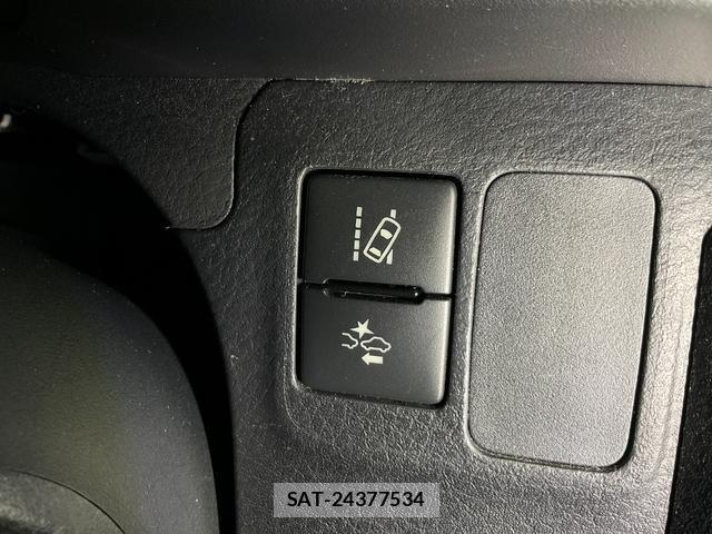 Toyota PROBOX 2022-05 7816544-17
