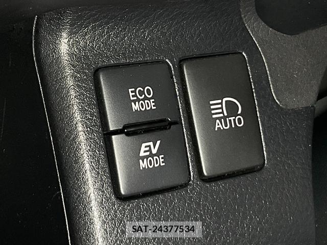 Toyota PROBOX 2022-05 7816544-18
