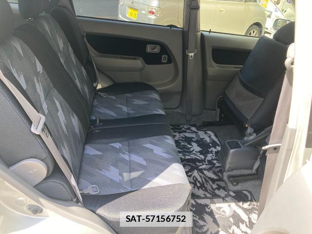 Daihatsu PYZAR 2000-12 7811670-4