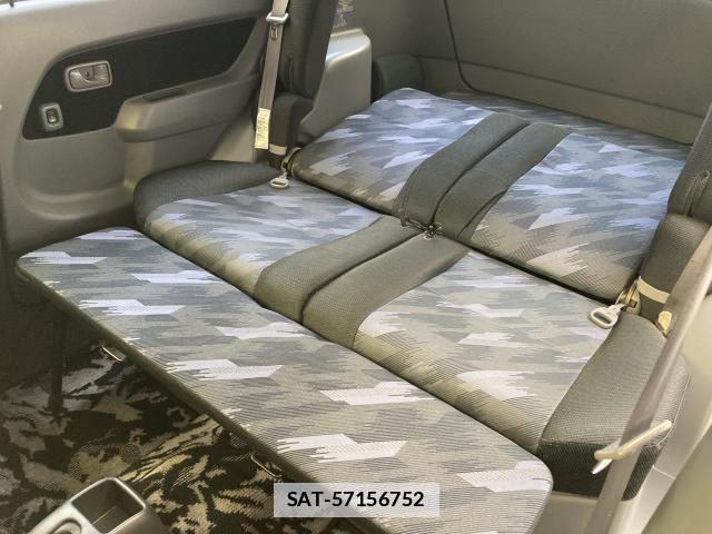 Daihatsu PYZAR 2000-12 7811670-5