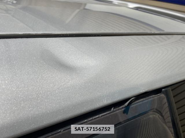 Daihatsu PYZAR 2000-12 7811670-8