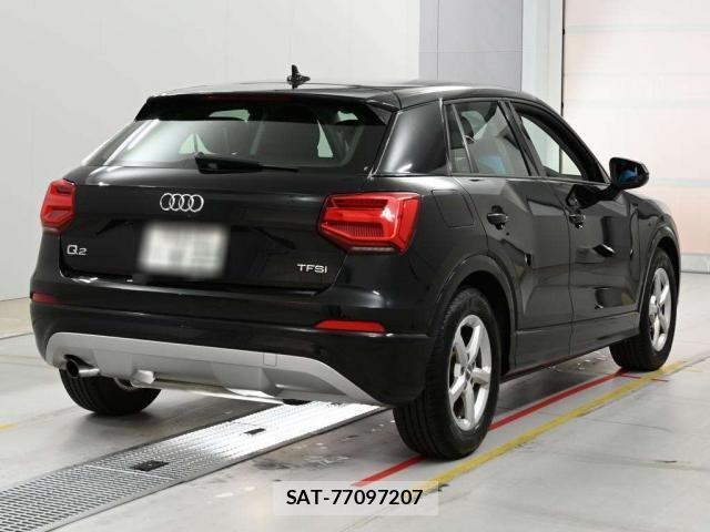 Audi Q2 2017-06 7811453-1