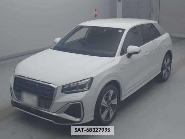 Audi Q2 2022-06 7815107-0