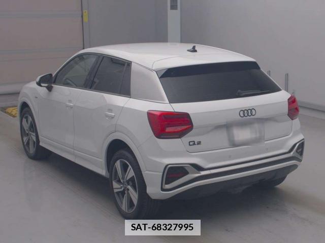 Audi Q2 2022-06 7815107-1
