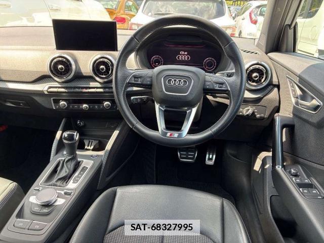 Audi Q2 2022-06 7815107-2