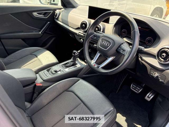 Audi Q2 2022-06 7815107-3