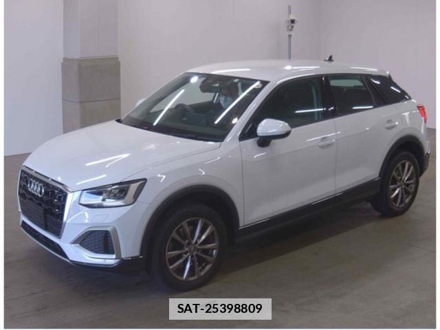 Audi Q2 2023-03 7816432-4