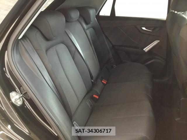 Audi Q2 2022-08 7817870-10