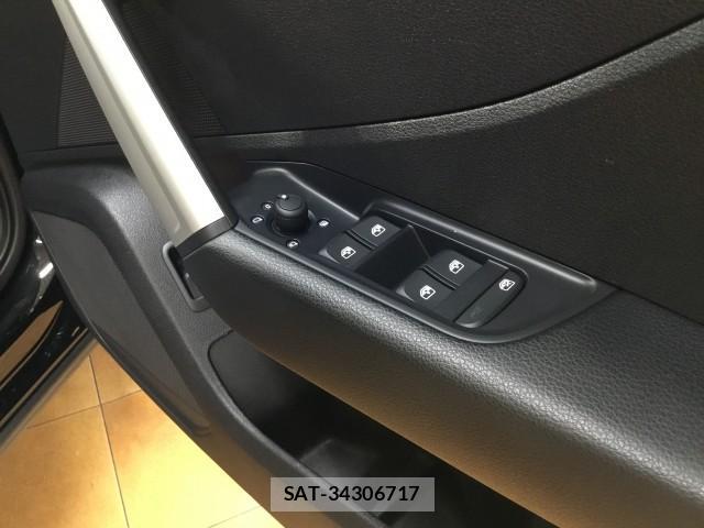 Audi Q2 2022-08 7817870-19