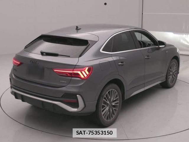 Audi Q3 2021-05 7815027-1
