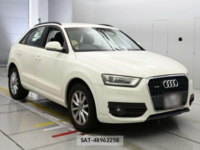 Audi Q3 2013-09 7815037-10