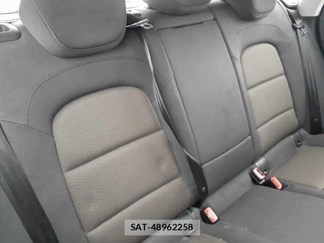 Audi Q3 2013-09 7815037-4